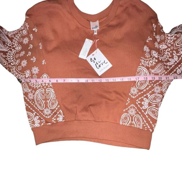 Belle‎ du Jour Women Size XS Block Print Pullover Sweatshirt Brown Paisley Boho - Picture 4 of 11